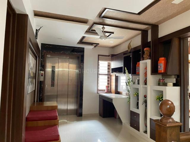 3 BHK Apartment in Zundal for rent Ahmedabad. The reference number is 21249604
