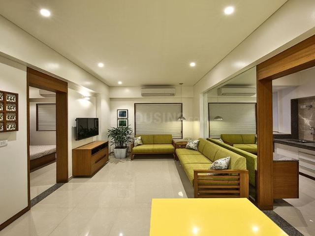 3 BHK Apartment in Zundal for rent Ahmedabad. The reference number is 21306085
