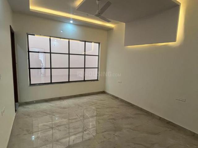 3 BHK Duplex in Canal Road for resale Dehradun. The reference number is 21198683
