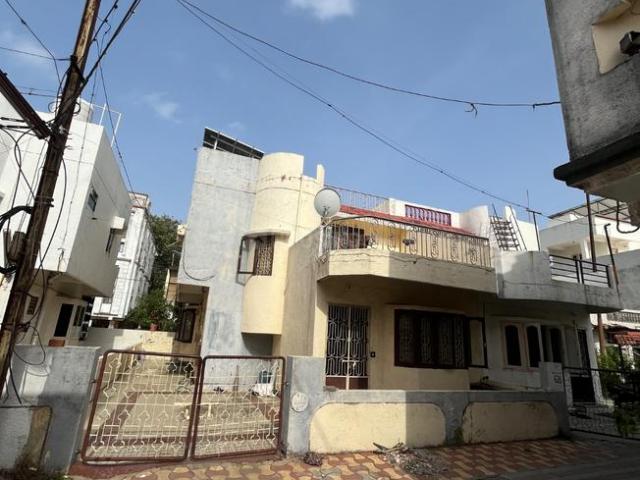 3 BHK Duplex in Akota for resale Vadodara. The reference number is 20701844