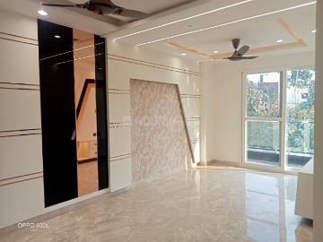 3 BHK Duplex in Ashok Vihar for resale New Delhi. The reference number is 19928571