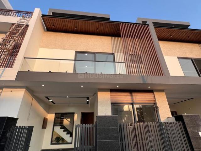 3 BHK Duplex in Aujala for resale Mohali. The reference number is 19567664