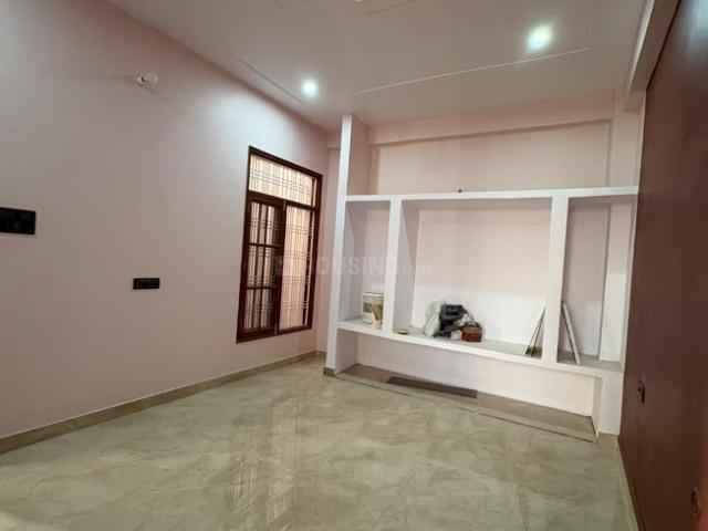 3 BHK Duplex in Gomti Nagar for rent Lucknow. The reference number is 21294419