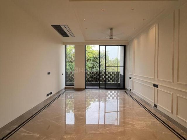 3 BHK Duplex in Defence Colony for resale New Delhi. The reference number is 21329426