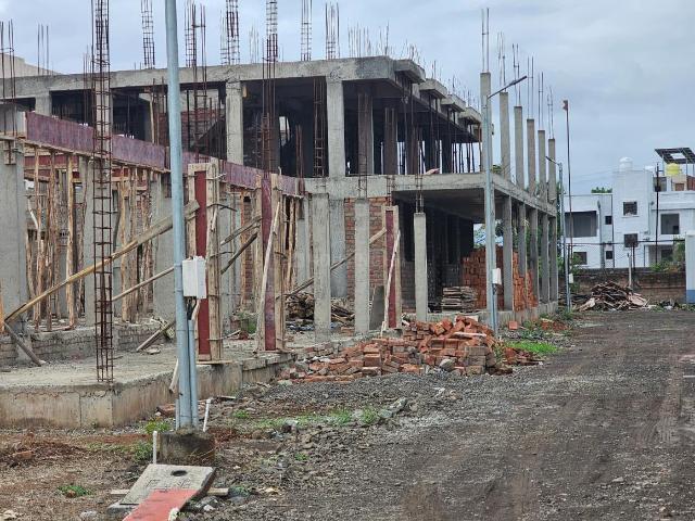 3 BHK Duplex in Deolali Camp for resale Devlali. The reference number is 20611561