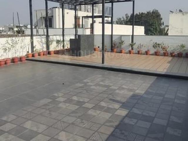 3 BHK Duplex in East Of Kailash for resale New Delhi. The reference number is 20790845