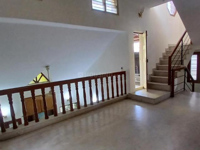 3 BHK Duplex in Koramangala for rent Bengaluru. The reference number is 21292132
