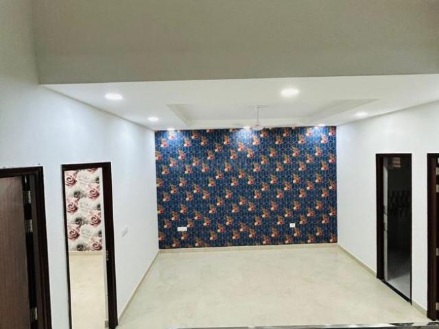 3 BHK Duplex in Kundol for resale Agra. The reference number is 20376223