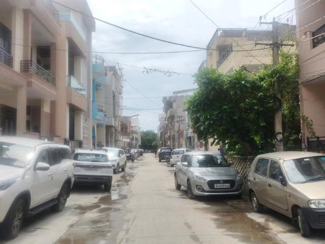 3 BHK Duplex in Malviya Nagar for resale Jaipur. The reference number is 20642994