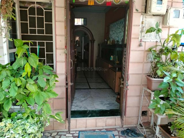 3 BHK Duplex in Manjalpur for resale Vadodara. The reference number is 19818904