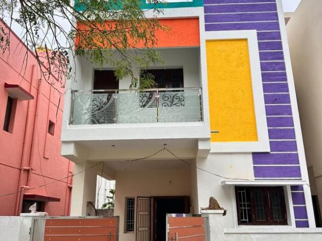 3 BHK Duplex in Maraimalai Nagar for resale Chennai. The reference number is 21321729