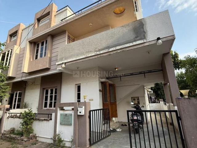 3 BHK Duplex in New Gotri for resale Vadodara. The reference number is 21083241