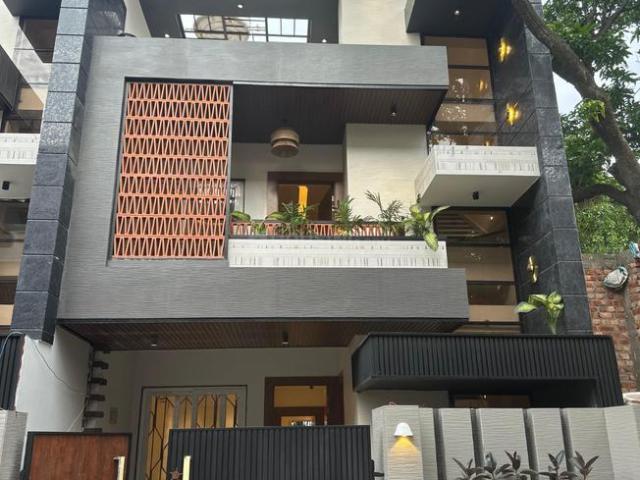 3 BHK Duplex in Sahastradhara Road for resale Dehradun. The reference number is 19571777