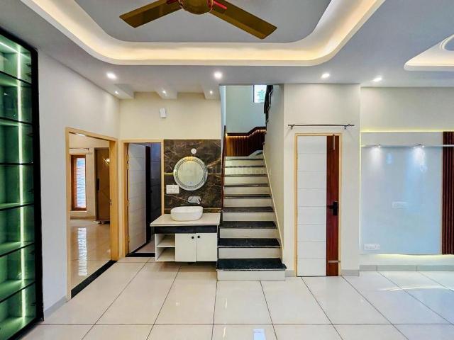 3 BHK Duplex in Sahastradhara Road for resale Dehradun. The reference number is 20049342