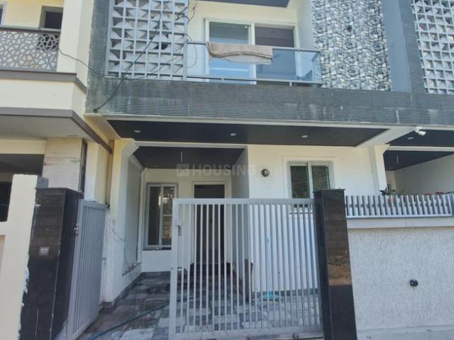 3 BHK Duplex in Sahastradhara Road for resale Dehradun. The reference number is 21231639
