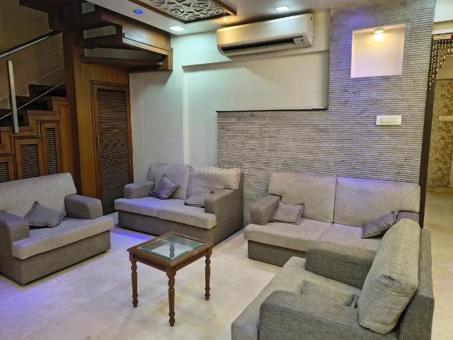 3 BHK Duplex in Sampangi Rama Nagar for rent Bengaluru. The reference number is 21317646