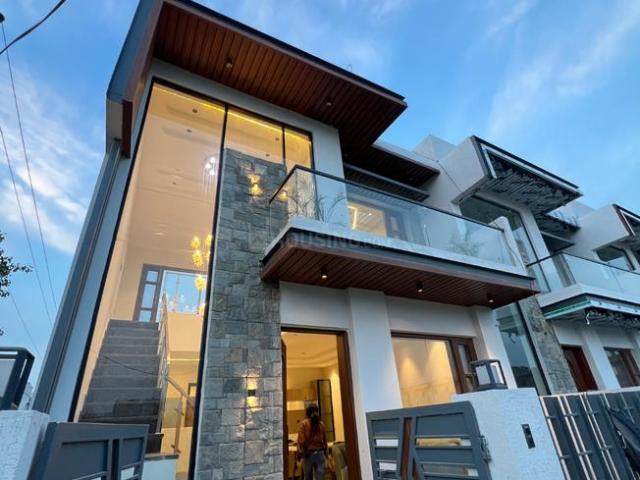 3 BHK Duplex in Sector 123 for resale Mohali. The reference number is 19505427