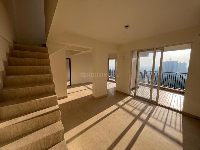 3 BHK Duplex in Sector 99 for resale Gurgaon. The reference number is 21172628