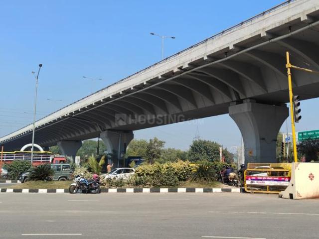 3 BHK Duplex in Shivpur for resale Varanasi. The reference number is 18211579