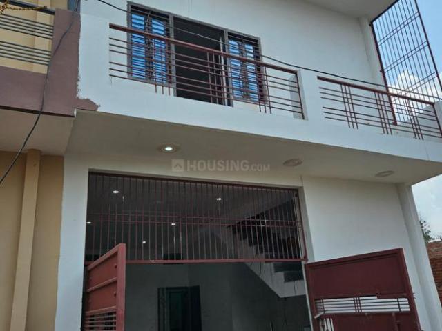 3 BHK Duplex in Paharia for resale Varanasi. The reference number is 20640994