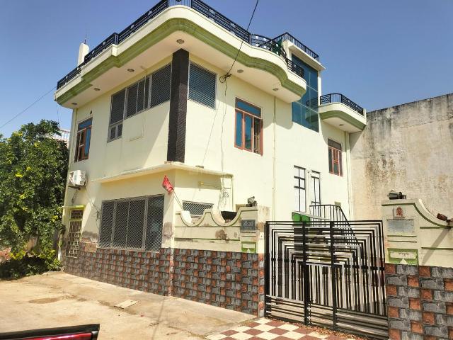 3 BHK Duplex in Radhakishan Pura for rent Sikar. The reference number is 20828838