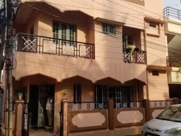 3 BHK Duplex in Ramakrishnanagar for rent Mysore. The reference number is 20465930