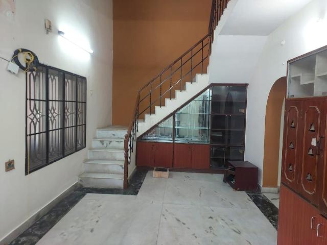 3 BHK Duplex in West Mambalam for resale Chennai. The reference number is 21268185