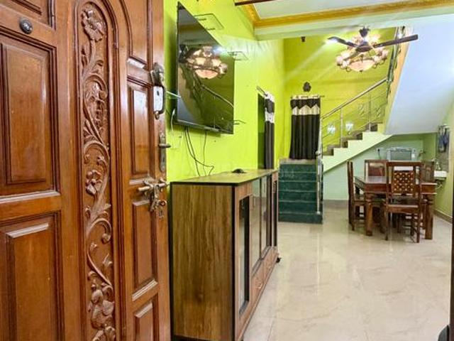 3 BHK Duplex in Valasaravakkam for rent Chennai. The reference number is 21299961