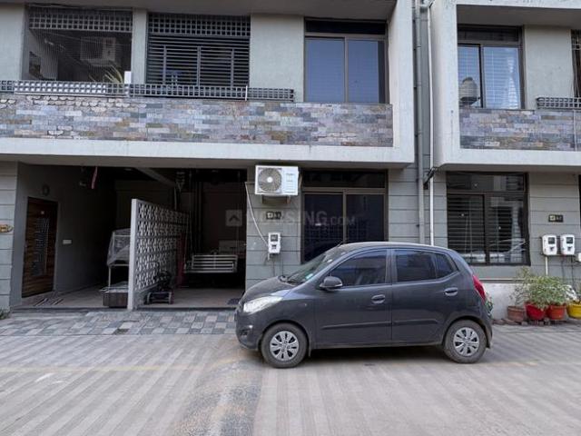 3 BHK Duplex in Vastral for resale Ahmedabad. The reference number is 20708431