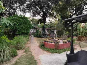 Sainik Farm, Delhi - Garden, Intercom, Equipped kitchen
