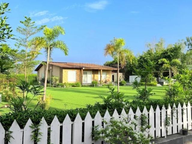 3 BHK Farm House in Sector 151 for resale Noida. The reference number is 21020753