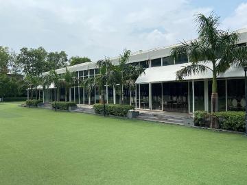 3 BHK Farm House in Sikanderpur for resale Greater Noida. The reference number is 20551244