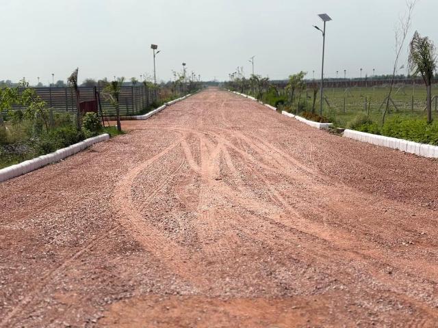 3 BHK Farm House in Sikanderpur for resale Greater Noida. The reference number is 20834477