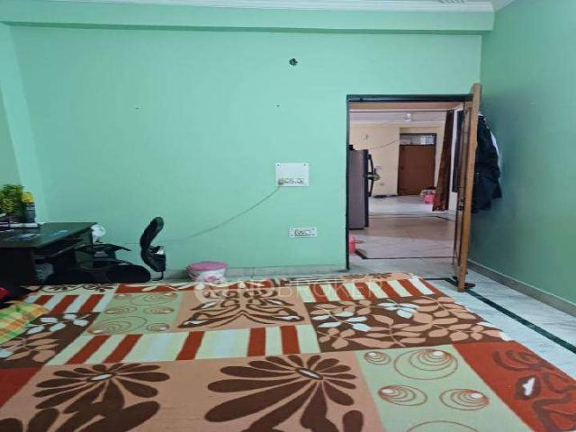 3 BHK Flat for Rent In Kaushambi