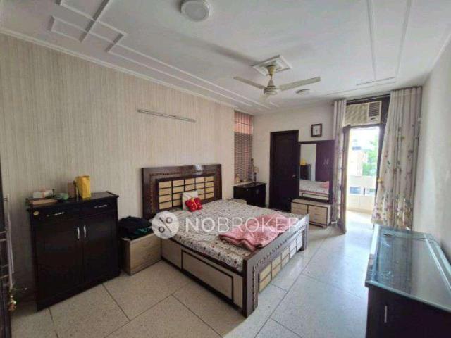 3 BHK Flat for Rent In Punjabi Bagh
