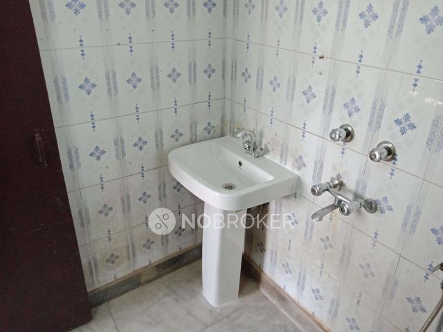 3 BHK Flat for Rent In Saket
