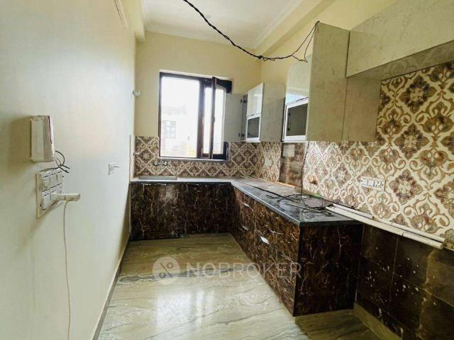 3 BHK Flat for Rent In Sector 52
