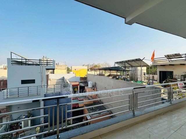 3 BHK Flat for Rent In Sector 81a
