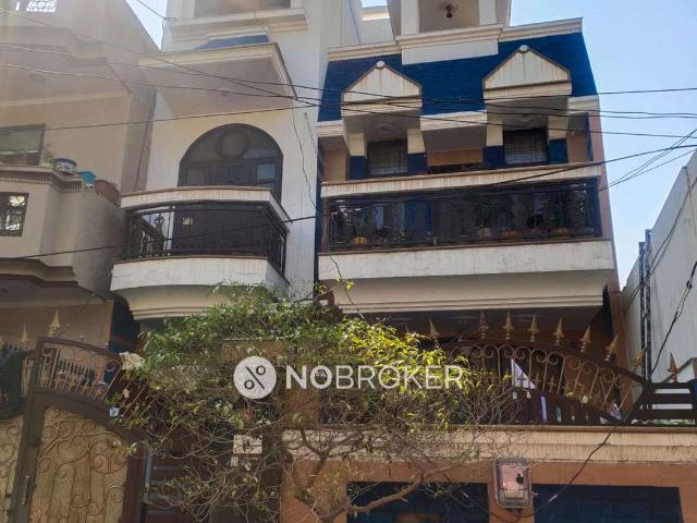 3 BHK Flat for Rent In Sector 8