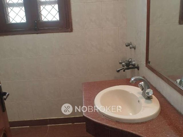 3 BHK Flat for Rent In Sector 36