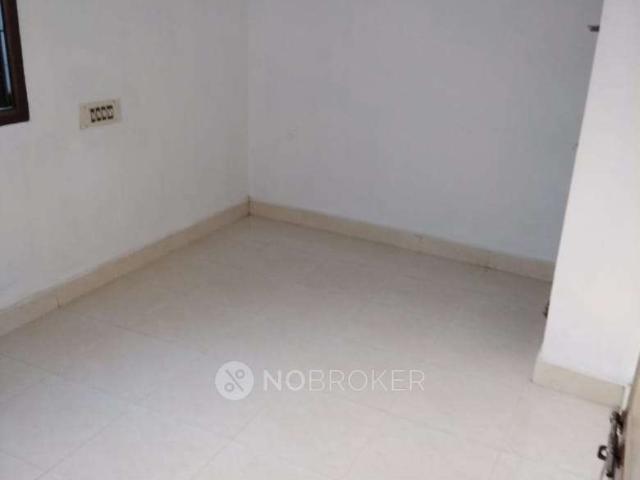 3 BHK Flat for Rent In Velachery