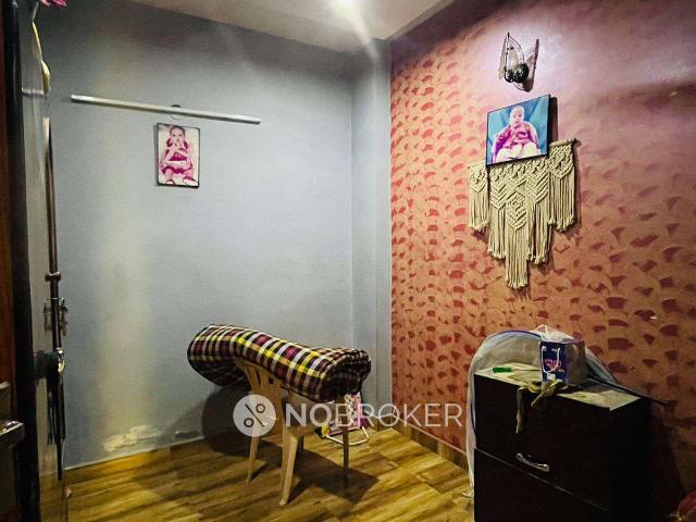 3 BHK Flat For Sale In Mohan Garden