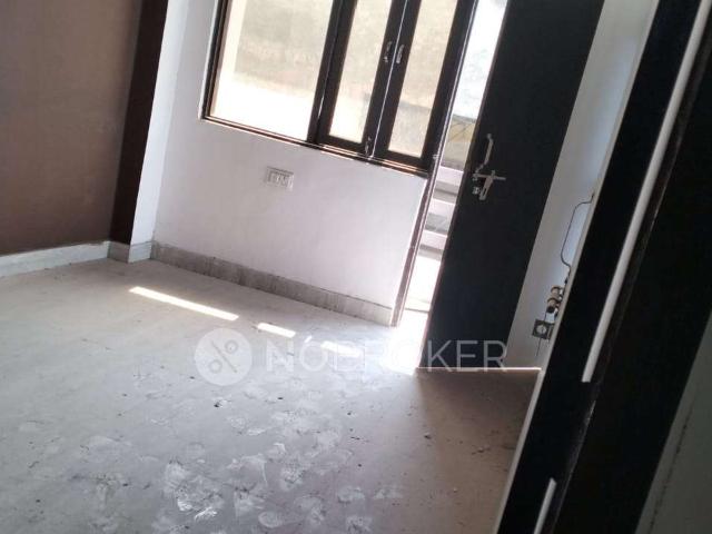 3 BHK Flat For Sale In Krishna Nagar