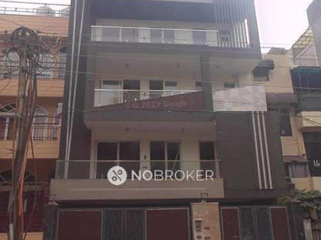 3 BHK Flat For Sale In Shahdara