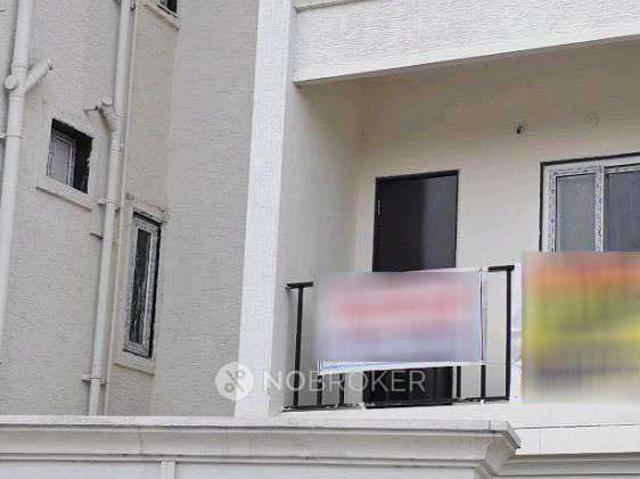 3 BHK Flat In Madhii Reddy Mansion for Rent In Narayanguda