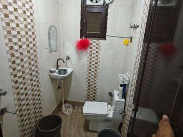 3 BHK Flat In Mahavir Enclave Part1 For Sale In Mangolpuri