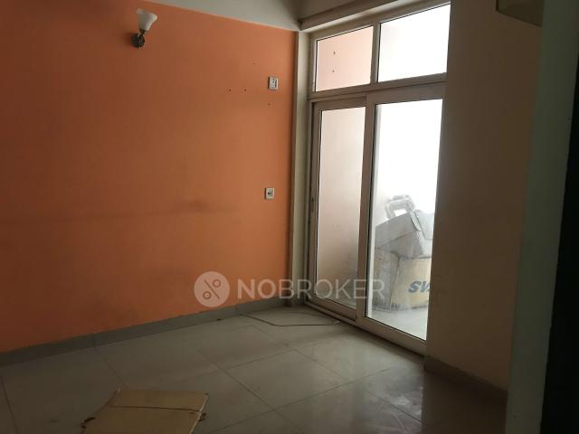 3 BHK Flat In Mahagun Mosaic Phase 2, Vaishali for Rent In