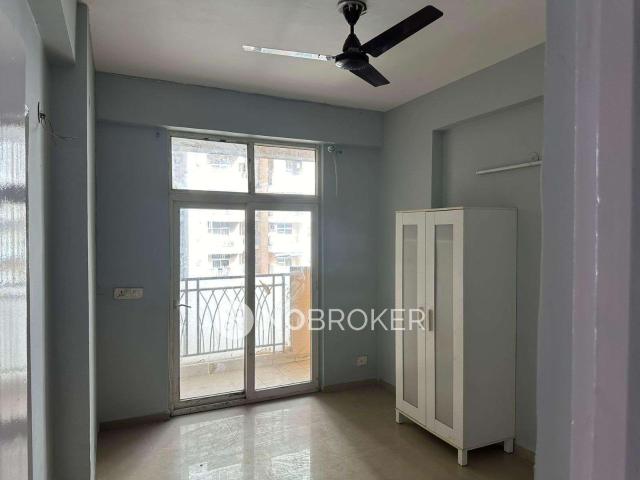 3 BHK Flat In Mahagun Maestro For Sale In Sector 50