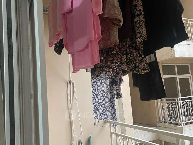 3 BHK Flat In Mahagun Mywoods for Rent In Sector 16c