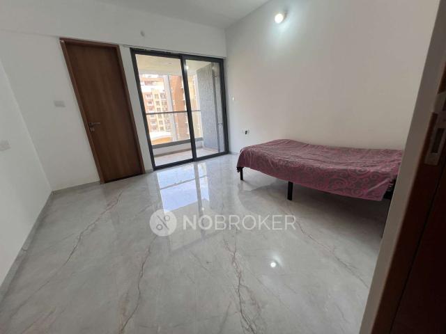 3 BHK Flat In Majestique Signature Towers for Rent In High Street
